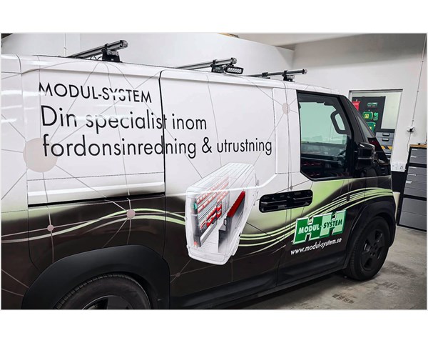 Kia PV5 demobil byggd och utrustad av Modul-System på vägarna