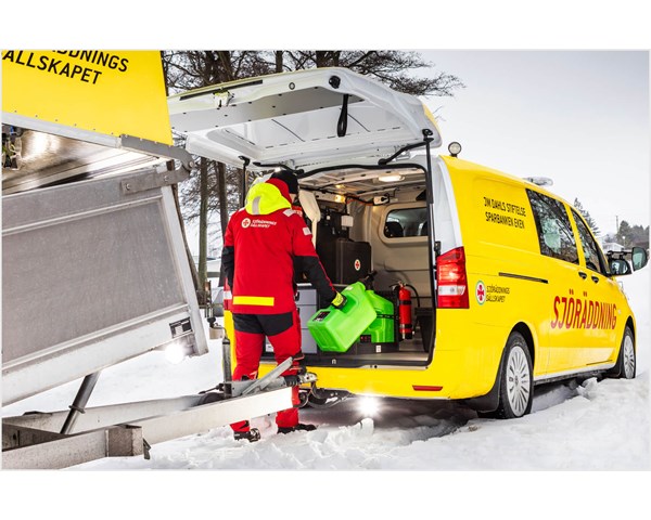 Modul-System levererar utrustning till Sjöräddningssällskapets nya räddningsbil