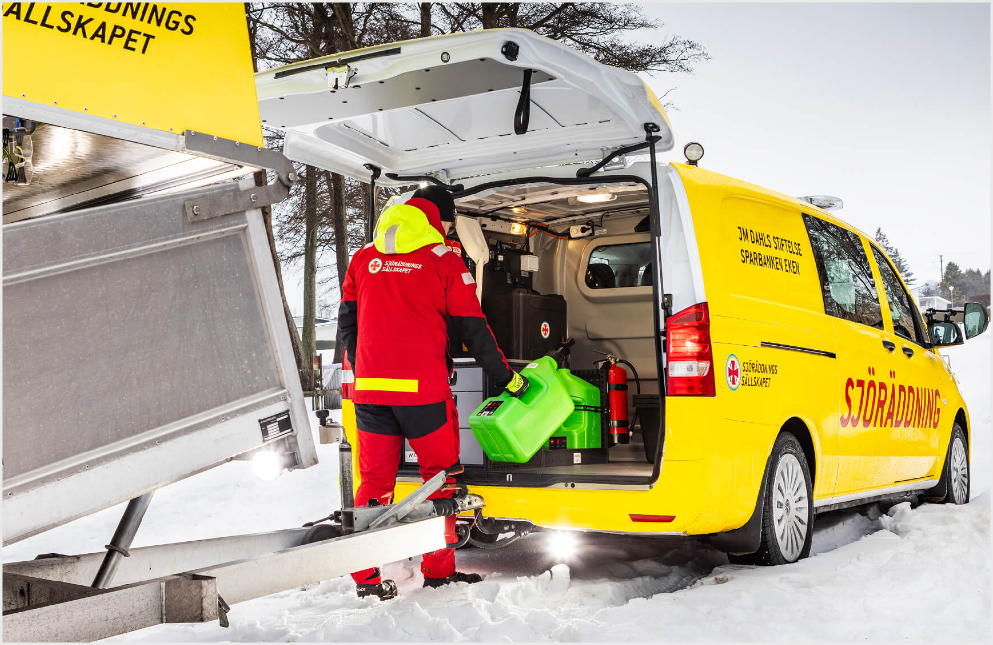 Modul-System levererar utrustning till Sjöräddningssällskapets nya räddningsbil